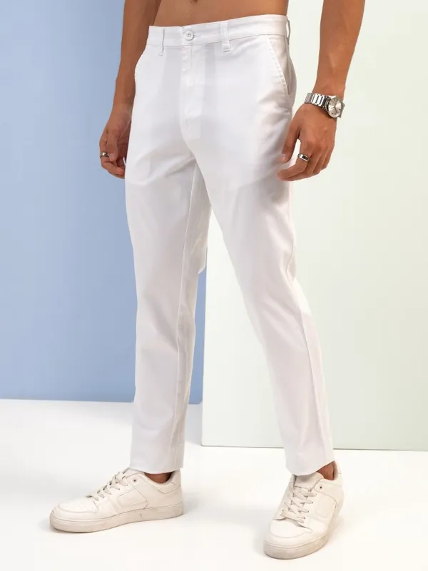  Highlander Men White Tapered Fit Solid Casual Trousers