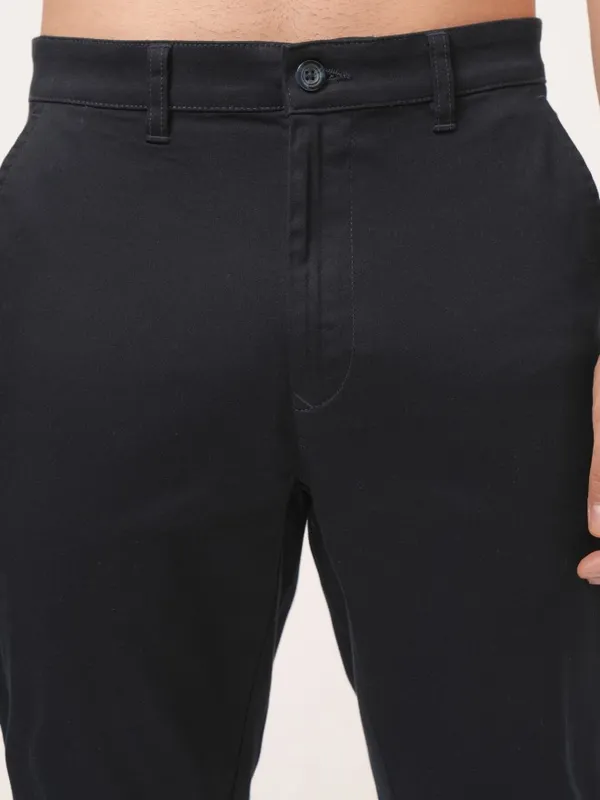  Highlander Men Navy Blue Tapered Fit Solid Casual Trousers