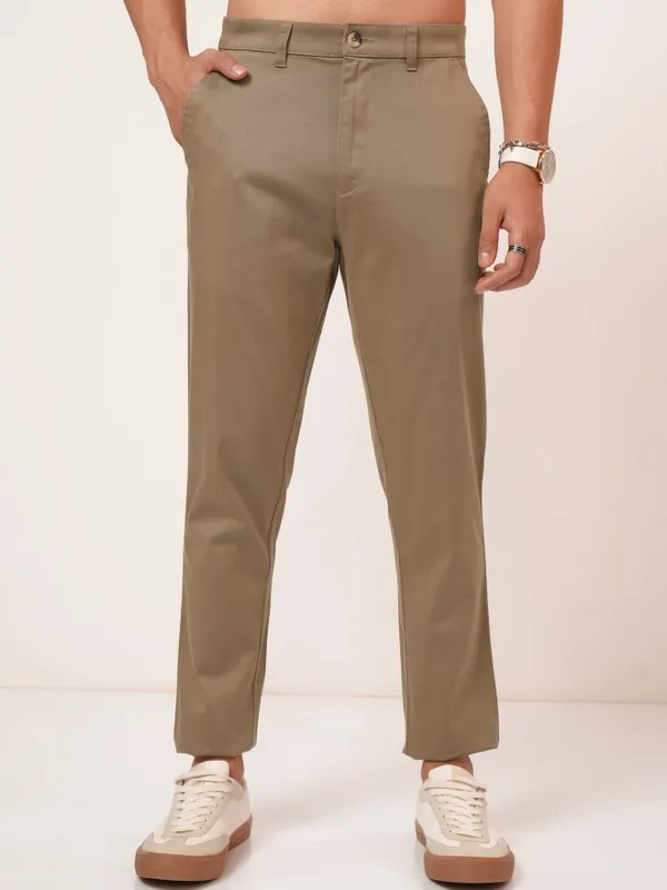 Men Tapered Fit Casual Trousers