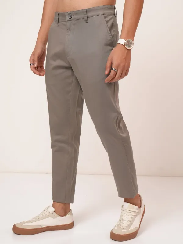  Highlander Men Taupe Tapered Fit Solid Casual Trousers