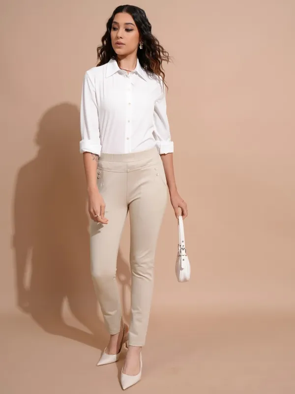 Solid Skinny Fit Regular Trousers