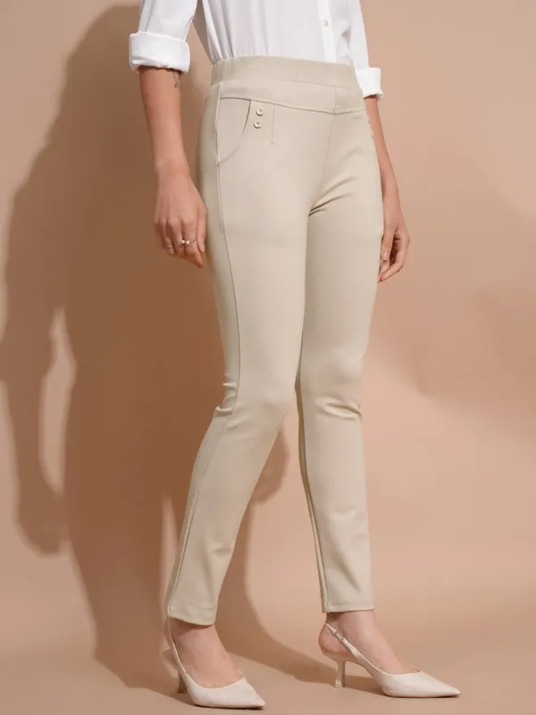 Solid Skinny Fit Regular Trousers
