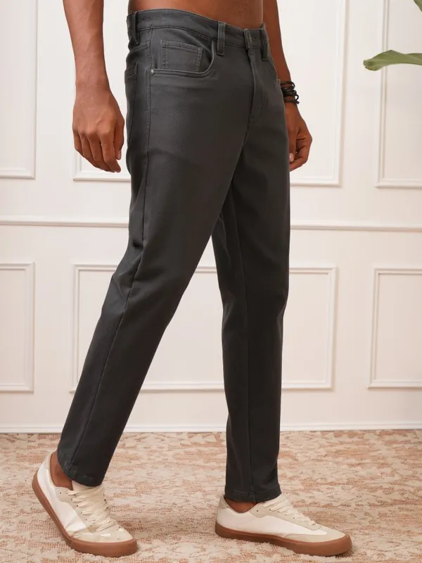  Locomotive Men Teal Regular Fit Solid Casual Trousers