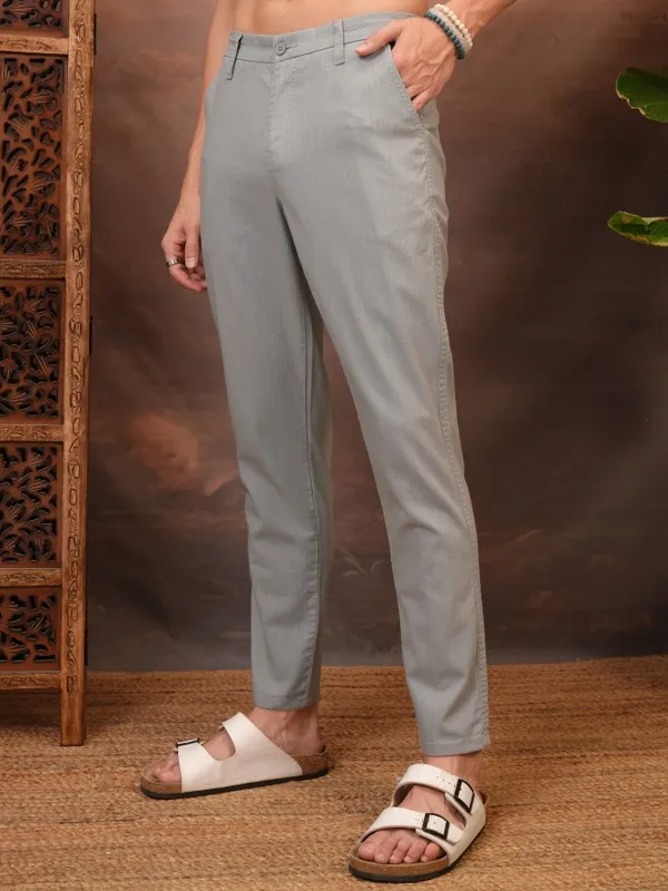  Locomotive Men Grey Slim Fit Solid Casual Trousers