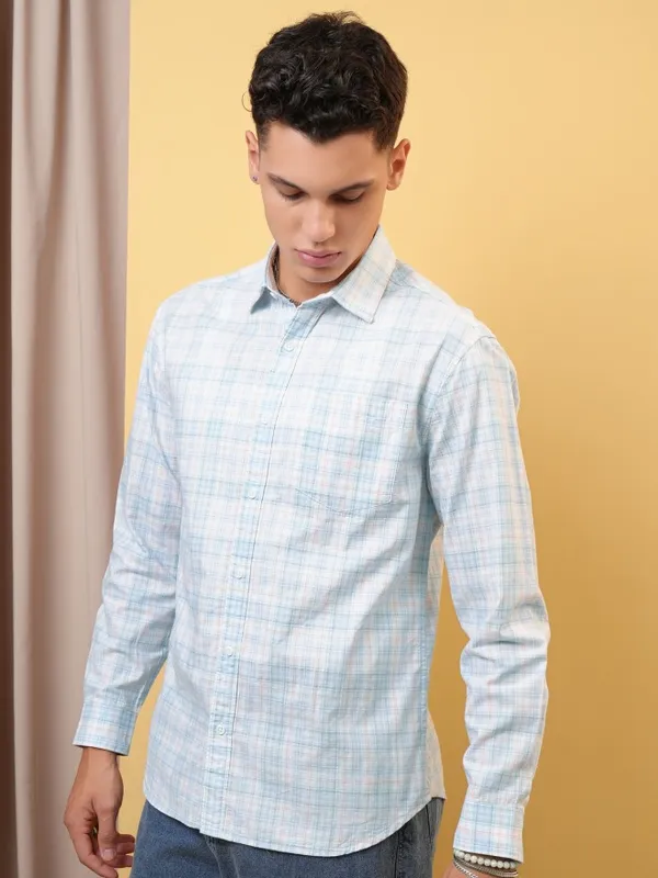 Locomotive Premium Men White & Blue Checked Relaxed Shirt