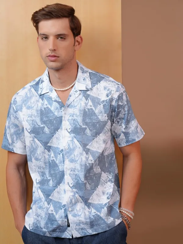  Locomotive Men Blue Printed Regular Fit Casual Shirts