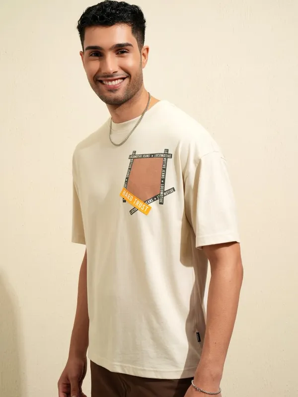 Locomotive Men Cream Printed Round Neck Oversized Fit T-Shirt