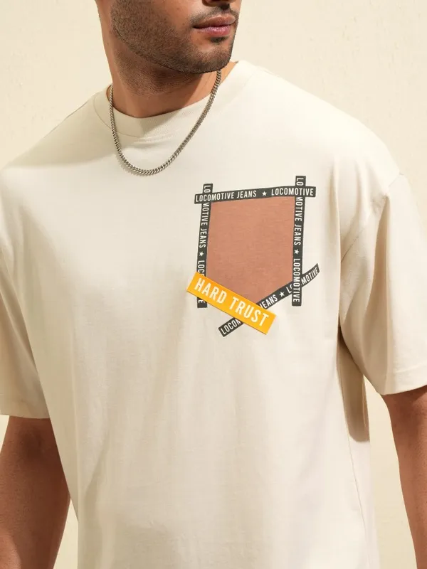 Locomotive Men Cream Printed Round Neck Oversized Fit T-Shirt
