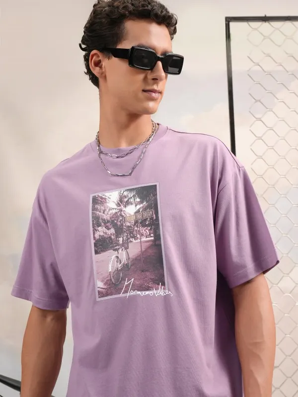 Highlander Men Mauve Printed Round Neck Oversized Fit T-Shirt