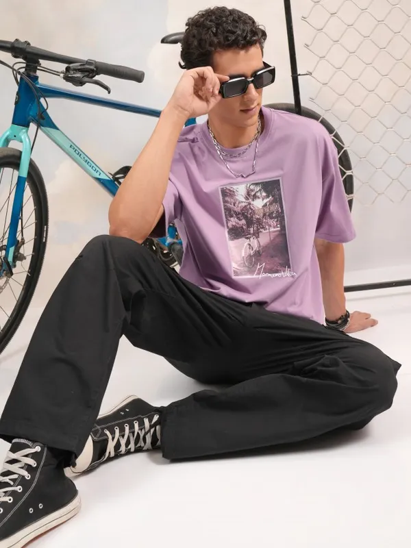 Highlander Men Mauve Printed Round Neck Oversized Fit T-Shirt