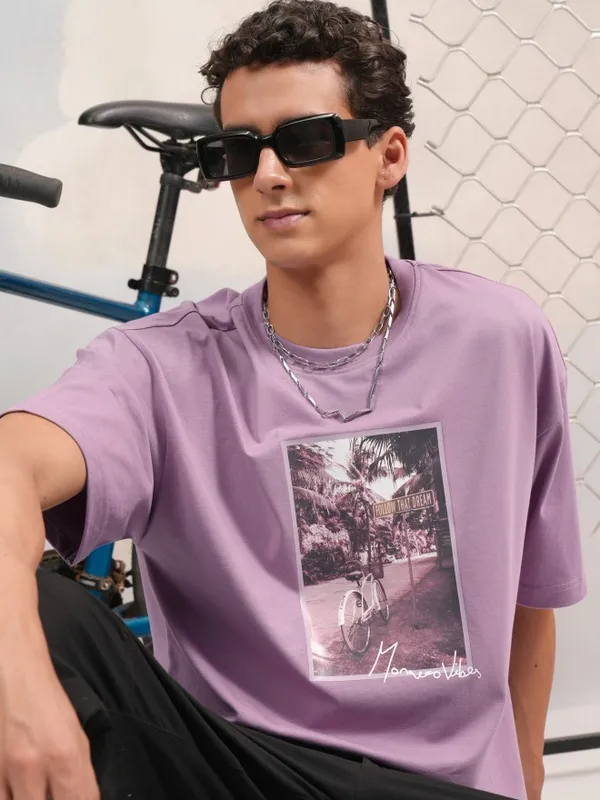 Highlander Men Mauve Printed Round Neck Oversized Fit T-Shirt