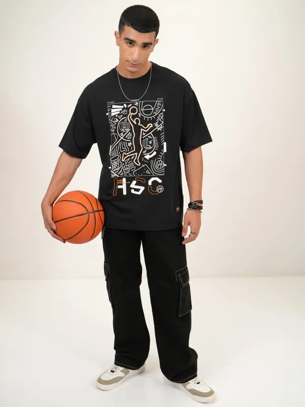 Highlander Men Black Printed Oversized Fit Round Neck T-Shirt