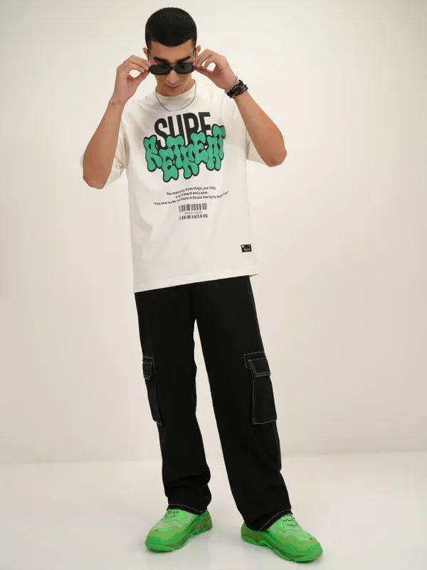 Highlander Men Off White Printed Oversized Fit Round Neck T-Shirt