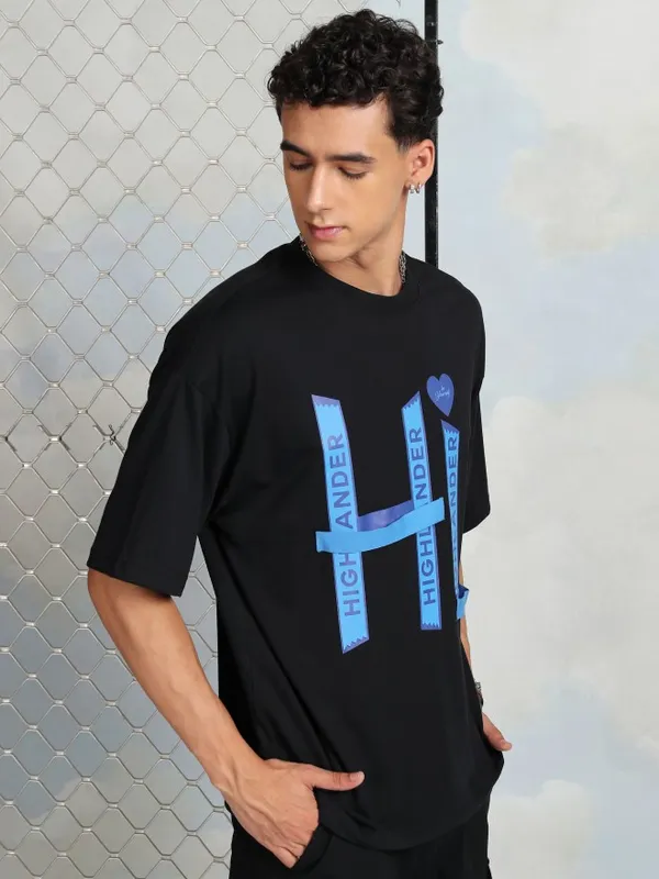 Highlander Men Black Printed Round Neck Oversized Fit T-Shirt
