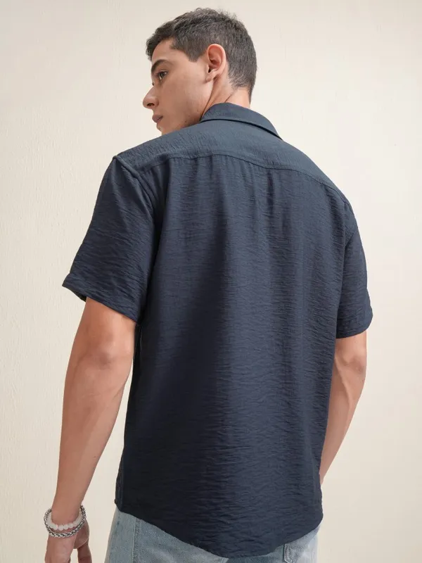 Locomotive Premium Men Navy Blue Textured Relaxed Fit Casual Shirt