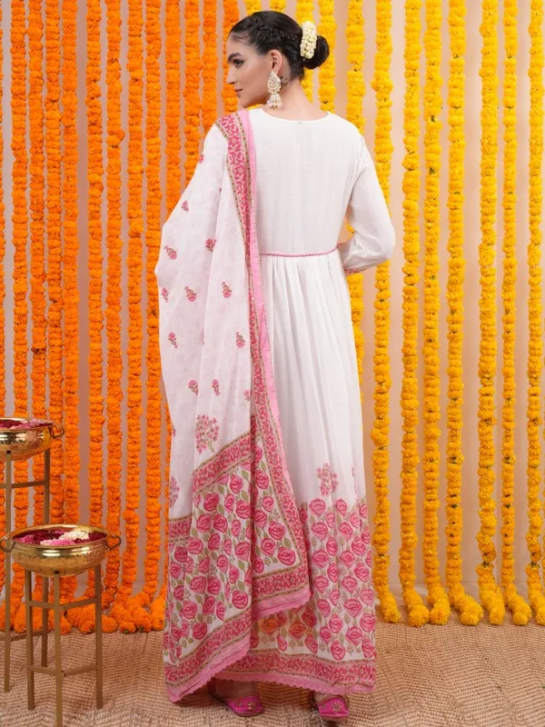 Vishudh women Pink Printed Maxi Dress