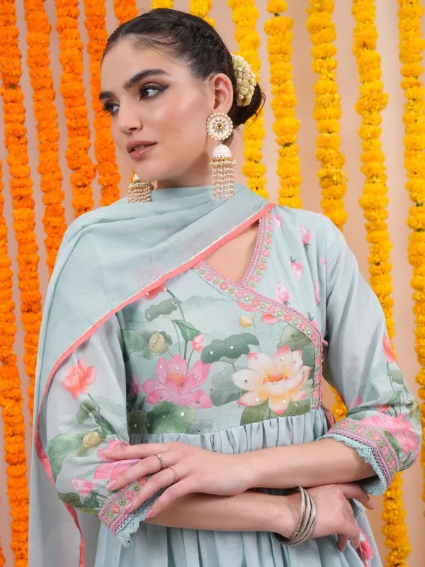 Women Kurta With Trouser & Dupatta
