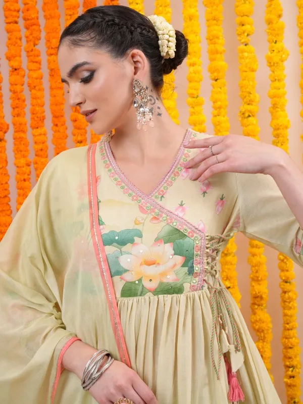 Vishudh Women Cream Printed Kurta With Trouser And Dupatta