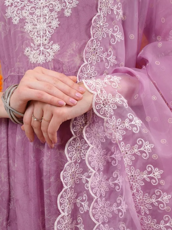 Women Kurta With Trousers & Dupatta