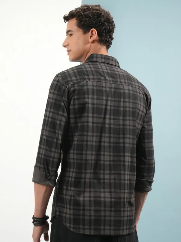 Highlander Men Black Checked Slim Fit Casual Shirt