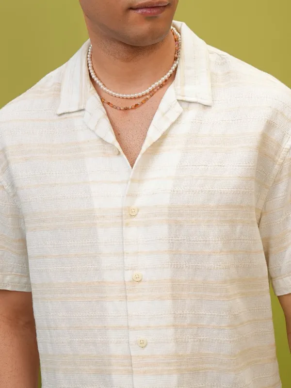 Locomotive Men White Striped Relaxed Fit Casual Shirt