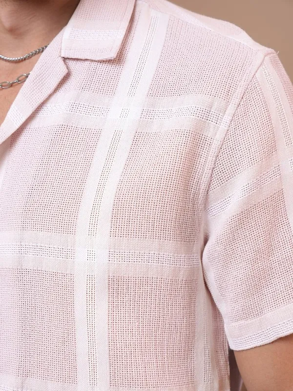  Locomotive Men Pink Checked Regular Fit Casual Shirts