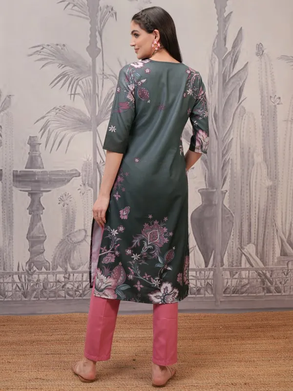  Vishudh Women Olive Printed Straight Kurtas