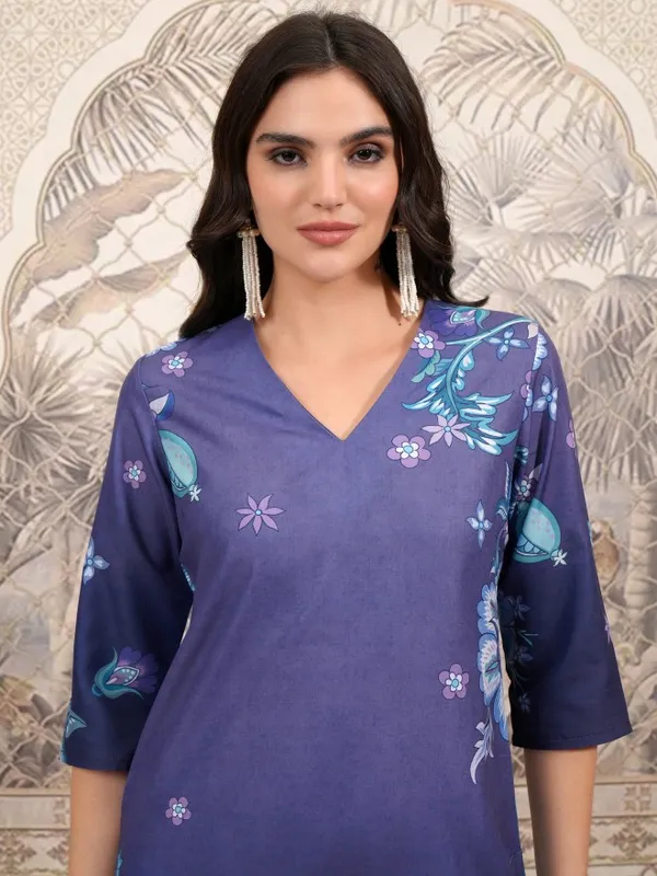  Vishudh Women Purple Printed Straight Kurtas