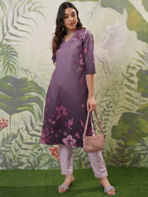 Vishudh Women Pink Printed Straight Kurta
