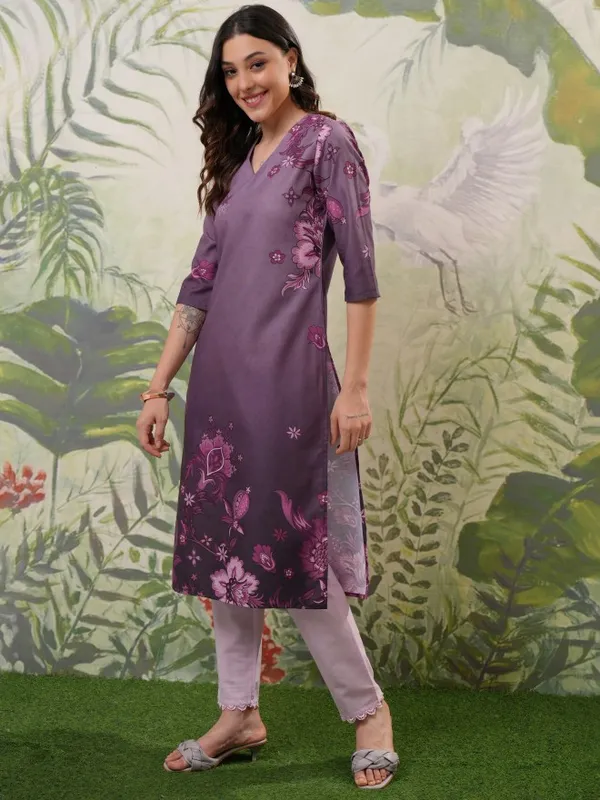 Vishudh Women Pink Printed Straight Kurta