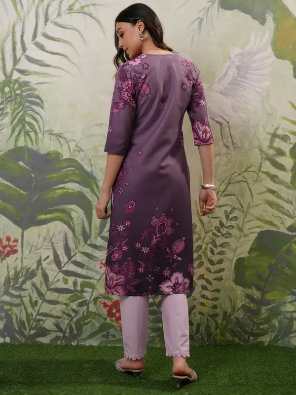 Vishudh Women Pink Printed Straight Kurta