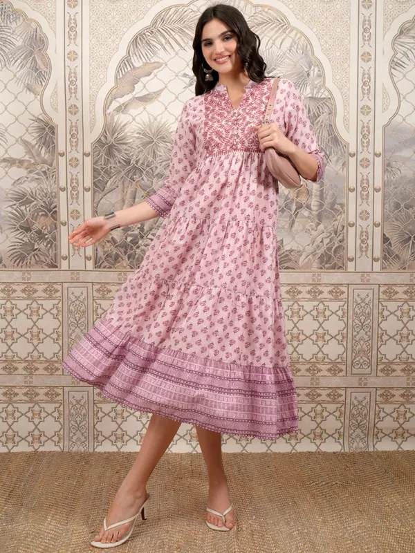  Vishudh Women Pink Printed A-Line Dresses