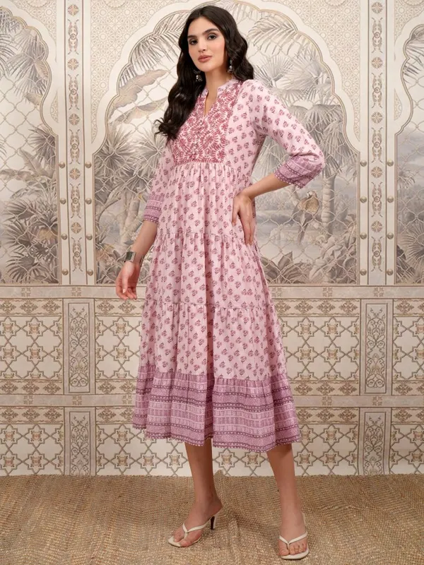  Vishudh Women Pink Printed A-Line Dresses