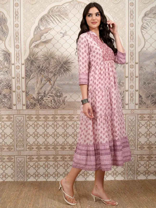  Vishudh Women Pink Printed A-Line Dresses