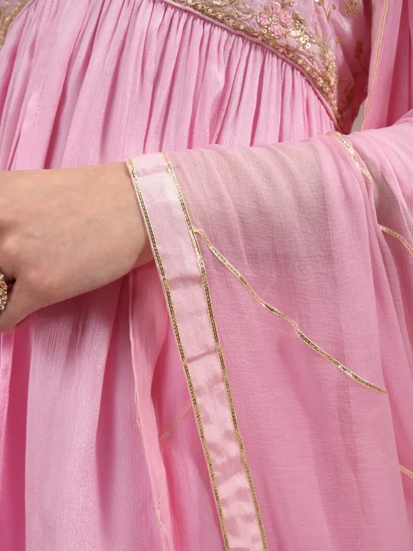 Women Kurta With Sharara & Dupatta
