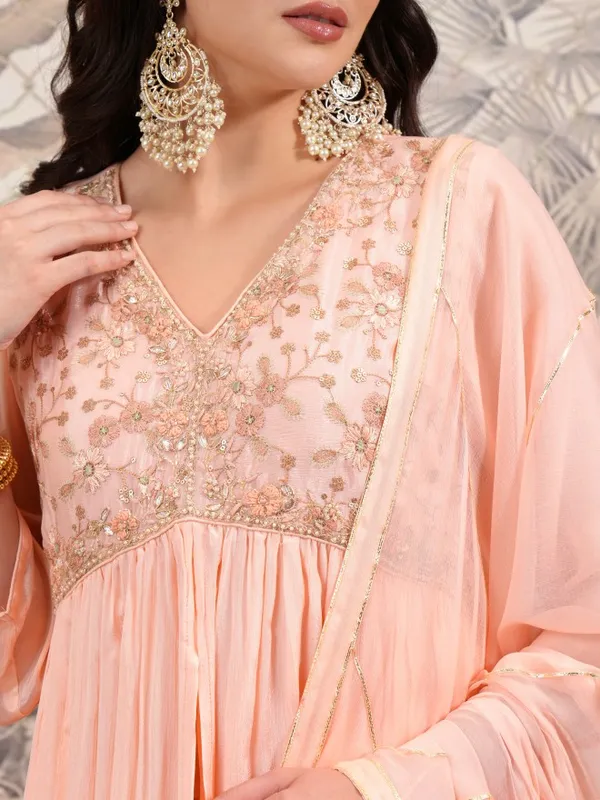  Vishudh Women Peach Embroidered Kurta Sets