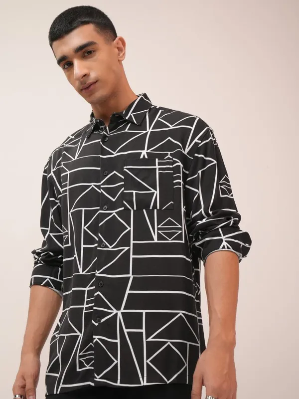  Ketch Men Black Printed Oversized Fit Casual Shirts