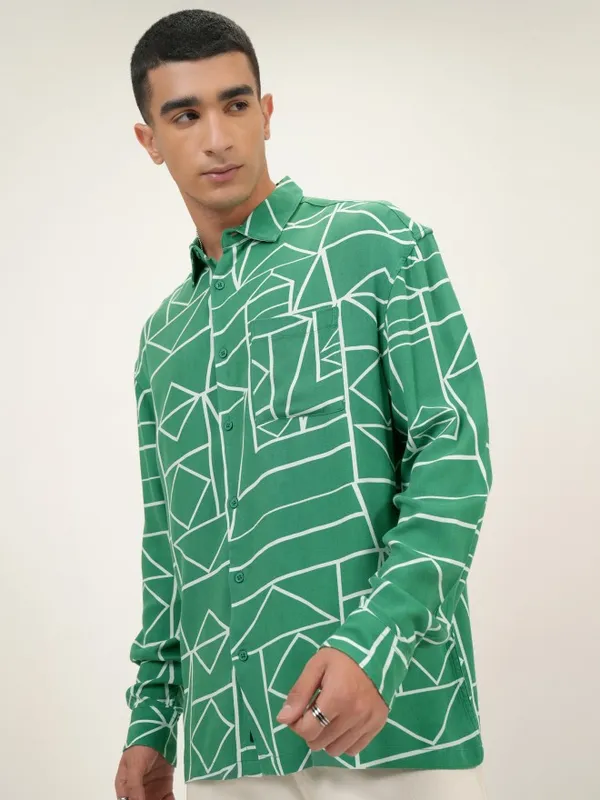  Ketch Men Green Printed Oversized Fit Casual Shirts