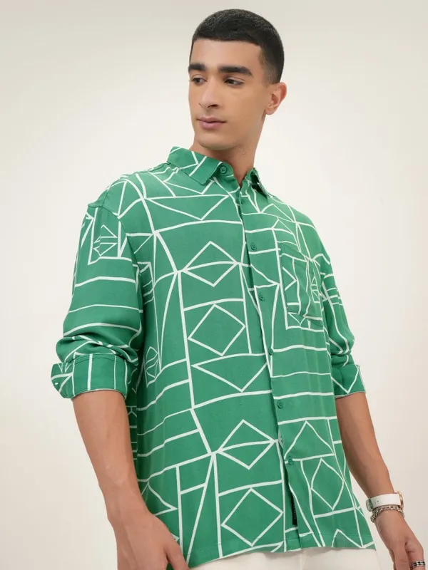  Ketch Men Green Printed Oversized Fit Casual Shirts