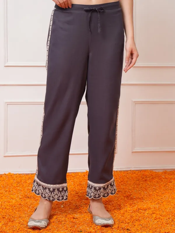 Vishudh Women Mauve Embroidered Kurta With Trousers And Dupatta