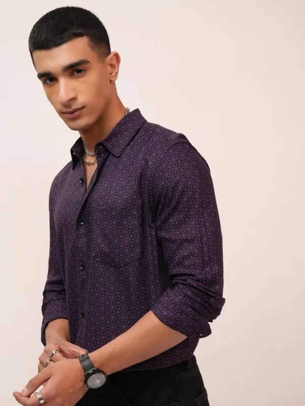  Highlander Men Purple Printed Regular Fit Casual Shirts