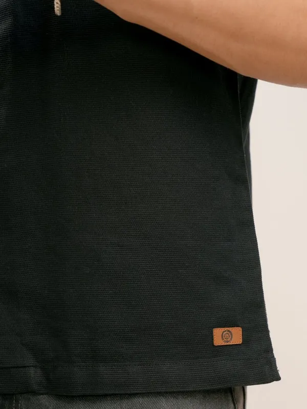  Locomotive Men Black Self Design Regular Fit Casual Shirts