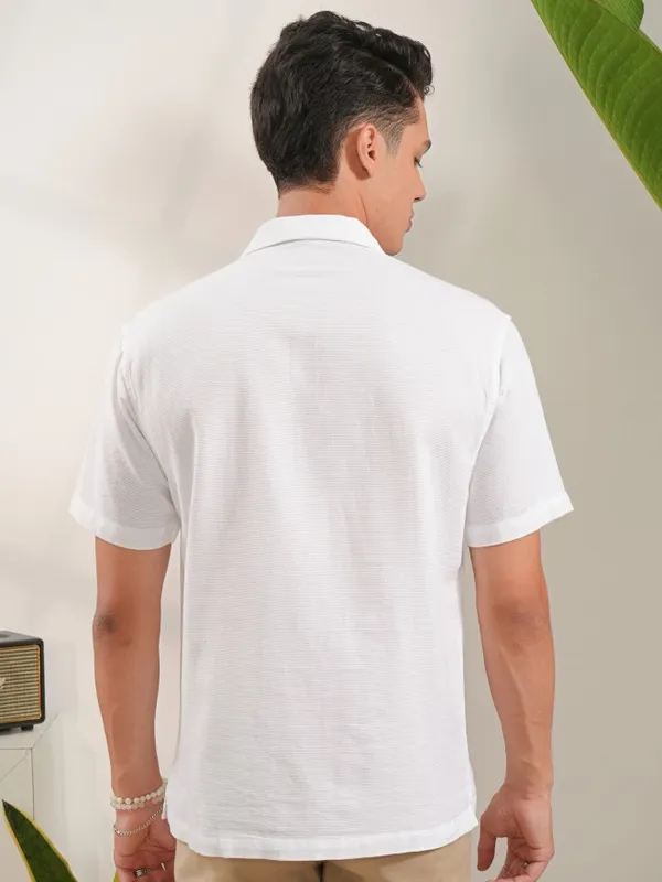  Locomotive Men White Self Design Regular Fit Casual Shirts