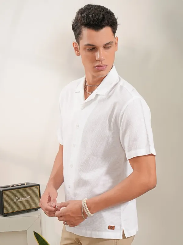  Locomotive Men White Self Design Regular Fit Casual Shirts
