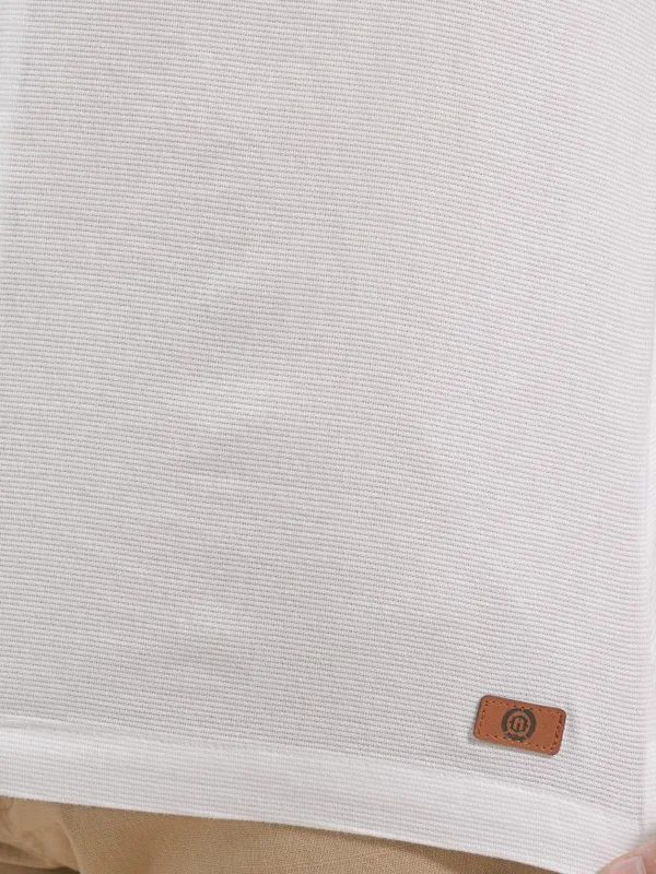  Locomotive Men White Self Design Regular Fit Casual Shirts