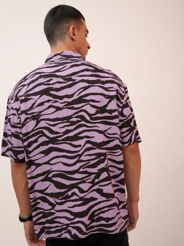  Highlander Men Lavender Printed Oversized Fit Casual Shirts