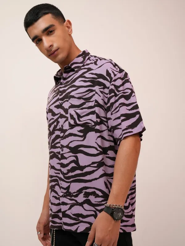  Highlander Men Lavender Printed Oversized Fit Casual Shirts