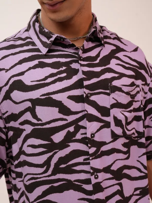  Highlander Men Lavender Printed Oversized Fit Casual Shirts