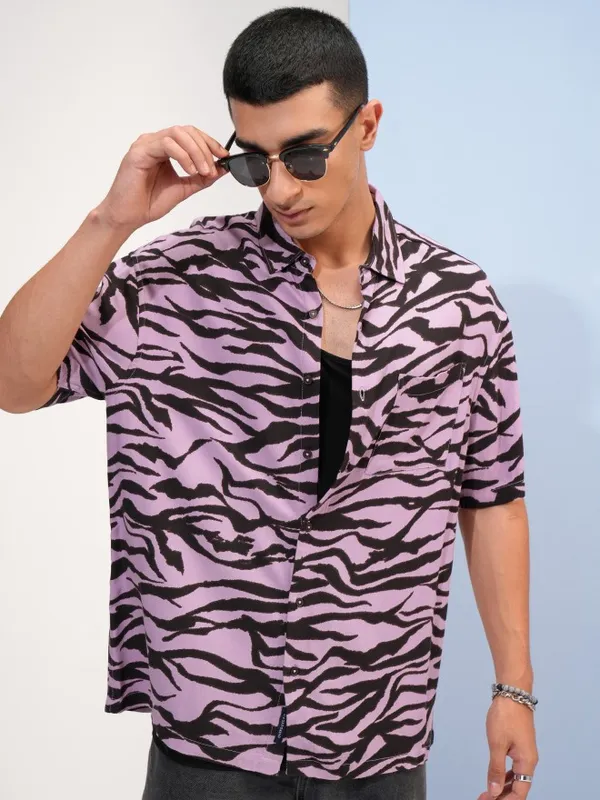  Highlander Men Lavender Printed Oversized Fit Casual Shirts