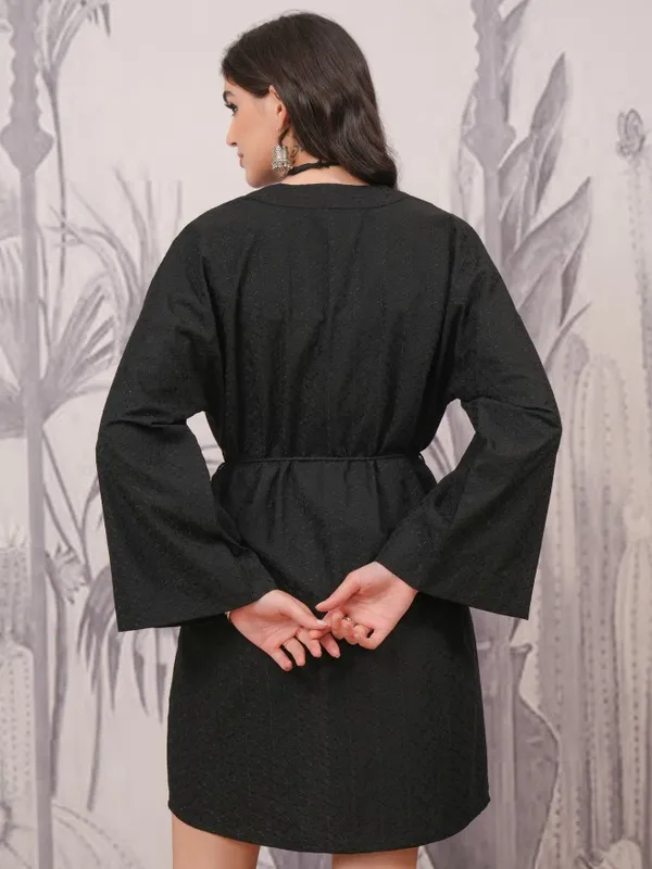 Women Self Design Shrug